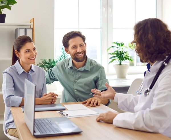 Cada familia es única. En el HVQ te ayudamos a planificar la tuya con el respaldo de nuestros especialistas en genética médica.